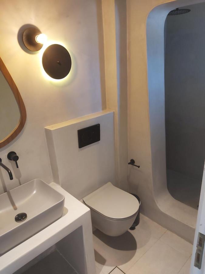 Villa Roussa City Center Fíra Kültér fotó